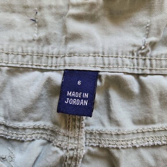 Bandolino Women’s Cargo Bermuda Shorts Sz 6 Green Button Side Roll Up Utility - Picture 6 of 8